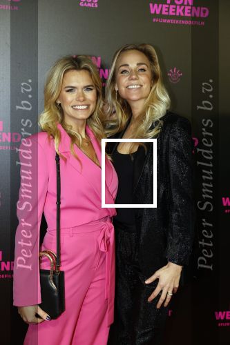 Amsterdam 16 januari 2023
Premiere Fijn weekend in Tuschinski.
De cast bestaat uit oa Sarah Chronis Carolien Spoor Jon karthaus Lisa Zweerman Steef de Bot Kay Greidanus en Aus Greidanus sr.