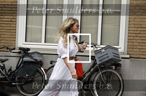 Amsterdam 12 april 2022
Nikkie Plessen op straat in Amsterdam zuid