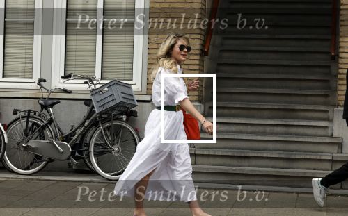 Amsterdam 12 april 2022
Nikkie Plessen op straat in Amsterdam zuid