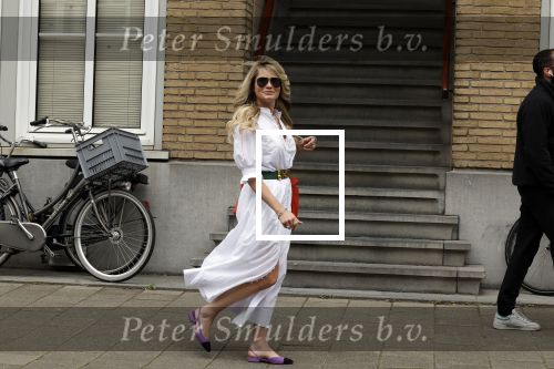 Amsterdam 12 april 2022
Nikkie Plessen op straat in Amsterdam zuid