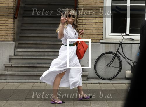 Amsterdam 12 april 2022
Nikkie Plessen op straat in Amsterdam zuid