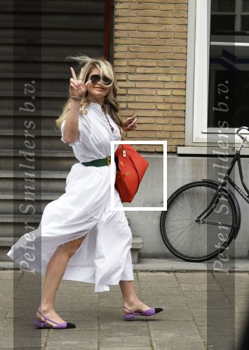 Amsterdam 12 april 2022
Nikkie Plessen op straat in Amsterdam zuid
