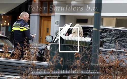 Amsterdam 30 maart 2022
Nikkie Plessen krijgt bekeuring van politie ivm fout parkeren