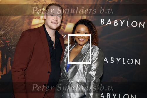 Amsterdam 9 januari 2022
Premiere Babylon in Tuschinski.
Noel v Kleef met haar vriend Thom