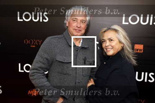 Amsterdam 11 april 2022
Premiere Louis van Louis v Gaal in Tuschinski.
Louis v gaal en zijn vrouw Truus waren natuurlijk aanwezig. beveiliging Peter met partner