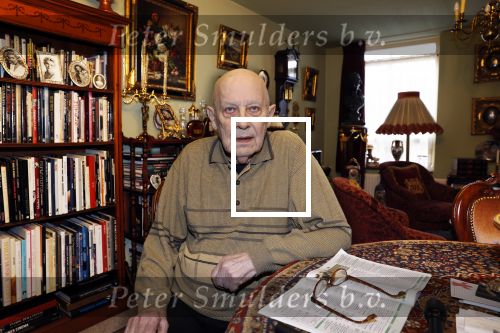 Den Haag 31 december 2022
Paragnost / helderziende Peter Seeland in zijn huis / appartement in Den Haag.