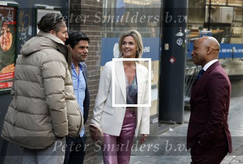 Amsterdam 11 april 2022
Premiere documentaire Louis  over het leven van Louis v Gaal in Tuschinski. Louis kwam samen met zijn vrouw Truus. Pieter v d Hoogenband en zijn vrouw Marie Jose