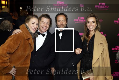 Amsterdam 16 januari 2023
Premiere Fijn weekend in Tuschinski.
De cast bestaat uit oa Sarah Chronis Carolien Spoor Jon karthaus Lisa Zweerman Steef de Bot Kay Greidanus en Aus Greidanus sr.