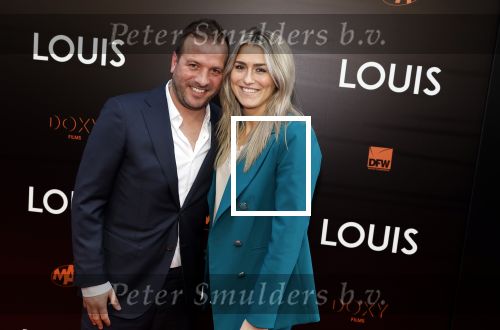 Amsterdam 11 april 2022
Premiere documentaire Louis  over het leven van Louis v Gaal in Tuschinski. Louis kwam samen met zijn vrouw Truus. rafael v d Vaart met vriendin estevana Polman