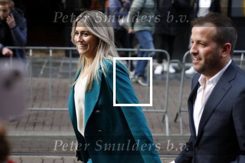 Amsterdam 11 april 2022
Premiere documentaire Louis  over het leven van Louis v Gaal in Tuschinski. Louis kwam samen met zijn vrouw Truus. rafael v d Vaart met vriendin estevana Polman
