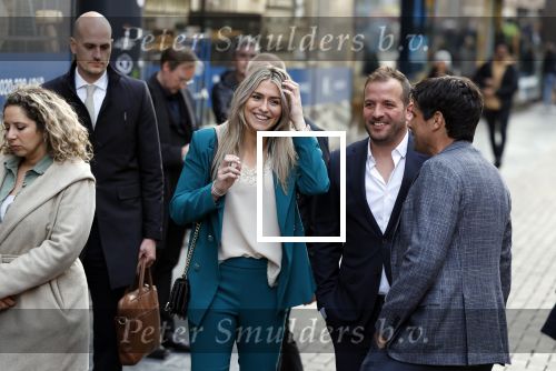 Amsterdam 11 april 2022
Premiere documentaire Louis  over het leven van Louis v Gaal in Tuschinski. Louis kwam samen met zijn vrouw Truus. rafael v d Vaart met vriendin estevana Polman