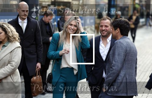 Amsterdam 11 april 2022
Premiere documentaire Louis  over het leven van Louis v Gaal in Tuschinski. Louis kwam samen met zijn vrouw Truus. rafael v d Vaart met vriendin estevana Polman