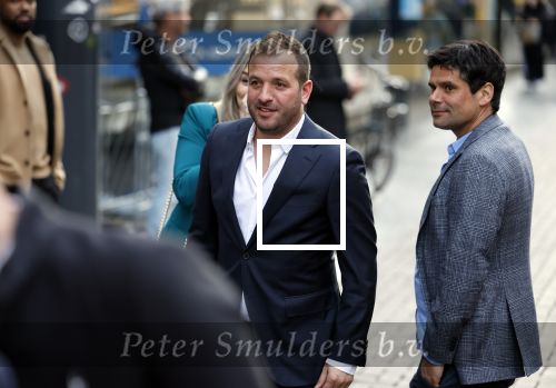 Amsterdam 11 april 2022
Premiere documentaire Louis  over het leven van Louis v Gaal in Tuschinski. Louis kwam samen met zijn vrouw Truus. rafael v d Vaart met vriendin estevana Polman