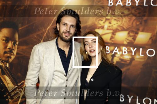 Amsterdam 9 januari 2022
Premiere Babylon in Tuschinski.
Renze Klamer kwam met goede vriendin Claire Lucia