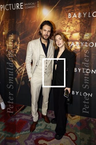 Amsterdam 9 januari 2022
Premiere Babylon in Tuschinski.
Renze Klamer kwam met goede vriendin Claire Lucia