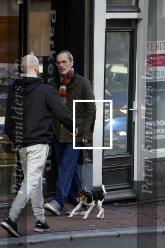 Amsterdam 2 januari 2023
Rolf Snoeren ( Victor en Rolf) wandelt met zijn hond door het centrum van Amsterdam