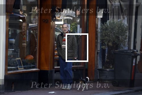 Amsterdam 2 januari 2023
Rolf Snoeren ( Victor en Rolf) wandelt met zijn hond door het centrum van Amsterdam