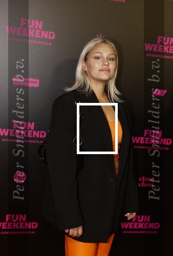 Amsterdam 16 januari 2023
Premiere Fijn weekend in Tuschinski.
De cast bestaat uit oa Sarah Chronis Carolien Spoor Jon karthaus Lisa Zweerman Steef de Bot Kay Greidanus en Aus Greidanus sr. Roxanne Kwant