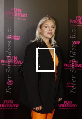 Amsterdam 16 januari 2023
Premiere Fijn weekend in Tuschinski.
De cast bestaat uit oa Sarah Chronis Carolien Spoor Jon karthaus Lisa Zweerman Steef de Bot Kay Greidanus en Aus Greidanus sr. Roxanne Kwant