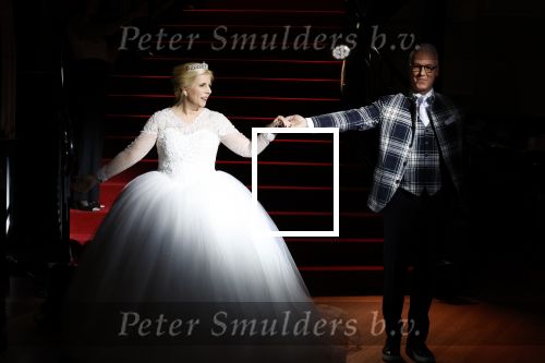 Hilversum 10 april 2022
Trouwen Rudolph v Veen en zijn vrouw Simone bij studio 21 op het mediapark .