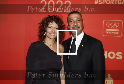Amsterdam 21 december 2022
Sportman en Sportvrouw van het jaar Gala in AFAS Live. Ruud Gullit met zijn vriendin Karin de Rooij