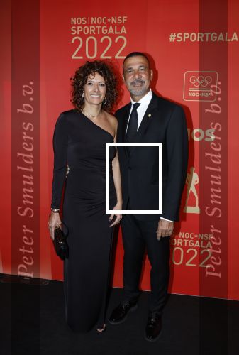 Amsterdam 21 december 2022
Sportman en Sportvrouw van het jaar Gala in AFAS Live. Ruud Gullit met zijn vriendin Karin de Rooij