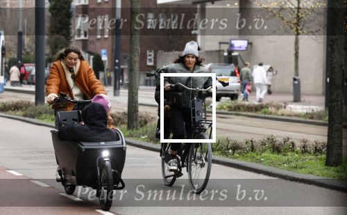 Amsterdam 7 januari 2023
Saar koningsberger op de fiets in Amsterdam zuid