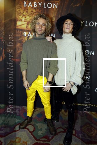 Amsterdam 9 januari 2022
Premiere Babylon in Tuschinski. Sem Ben Yakar en partner Martijn Stoffers