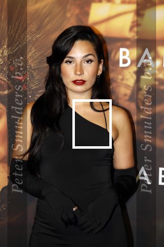 Amsterdam 9 januari 2022
Premiere Babylon in Tuschinski.
Sinem Kavuz kwam met een vriendin