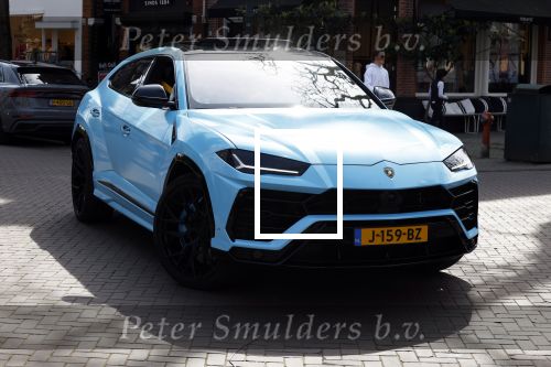 Amsterdam 11 april 2022
Steven Bergwijn in zijn Lamborghini Urus in Amsterdam zuid