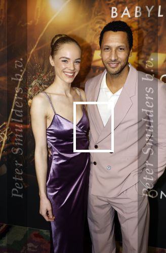 Amsterdam 9 januari 2022
Premiere Babylon in Tuschinski.
Tarrikh Janssen met partner Lonneke Bakker