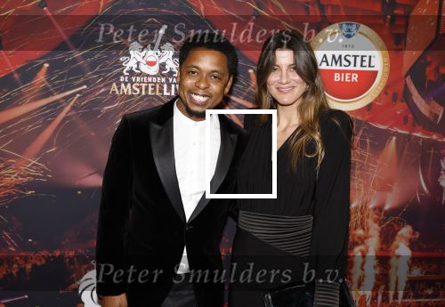 Rotterdam 5 januari 2023
25 jaar vrienden van Amstel Live in ahoy.
Typhoon met zijn vriendin Marie Broekman