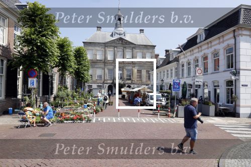 Weesp 20 juli 2021
Weekmarkt in weesp.