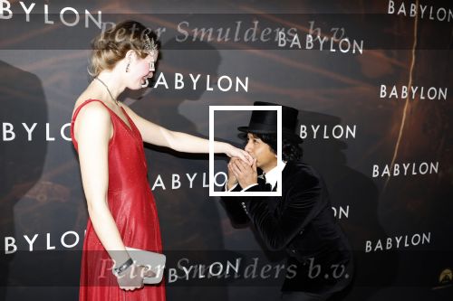 Amsterdam 9 januari 2022
Premiere Babylon in Tuschinski.
Wibi Soerjadi met zijn vriendin