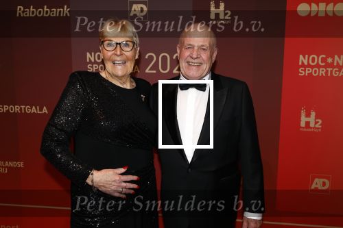 Utrecht 20 december 2023
Sportman / sportvrouw van jaar gala . Ada Kok kreeg een ouvre award en kwam samen met haar man Math