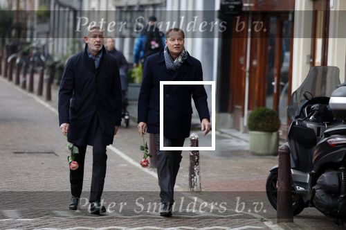 Amsterdam 13 december 2023
Uitvaart dienst Cilly Dartell in de Duif in Amsterdam. Albert Verlinde kwam met partner Onno Hoes