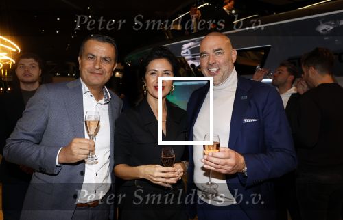 Amsterdam 7 december 2023
Openingsdag Masters of luxury in de rai.
Atilay Uslu en Gunay Uslu op stand Bas Lengers