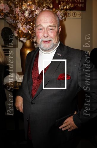 Amsterdam 20 december 2023
Premiere kerstcircus in Carre. Bert Simhoffer met dochters