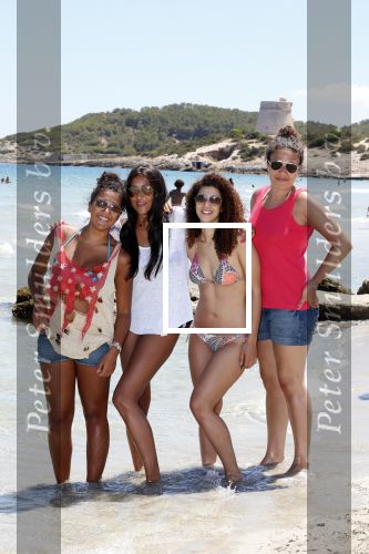 ibiza 17 juli 2012
Ruud Gullit op vakantie met al zijn 6 kinderen Felicity Charmayne Quincy Cheyenne Joelle en Maxim .
Peter Smulders bv