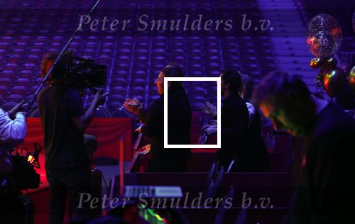 Rotterdam 30 december 2023
Surprise feestje voor Frans Bauer zijn 50e verjaardag in Ahoy. Frans Kwam met zijn vrouw Mariska Bauer en hun zonen Christiaan Frans Jr Lucas en Jan . Frans werd heel emotioneel toen hij aan kwam . In het circus werd er opgetreden door oa Patty Brard Thomas Berge en Emiel Hartkamp.