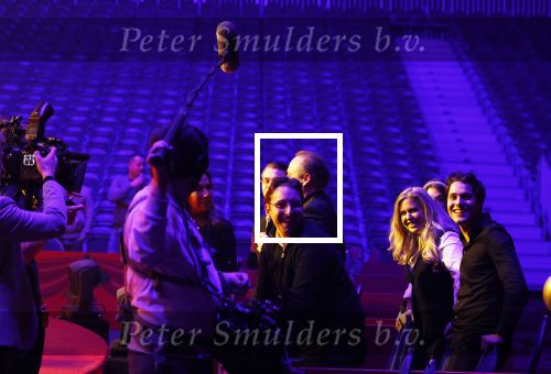 Rotterdam 30 december 2023
Surprise feestje voor Frans Bauer zijn 50e verjaardag in Ahoy. Frans Kwam met zijn vrouw Mariska Bauer en hun zonen Christiaan Frans Jr Lucas en Jan . Frans werd heel emotioneel toen hij aan kwam . In het circus werd er opgetreden door oa Patty Brard Thomas Berge en Emiel Hartkamp.