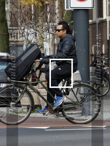 Amsterdam 15 december 2023
Daniel Arends op de fiets in Amsterdam zuid