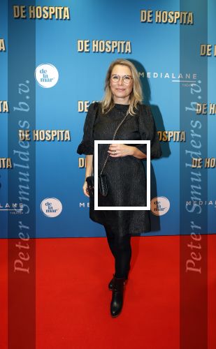 Amsterdam 4 december 2023
Premiere de hospita in het nieuwe delamar theater. Elle v Rijn