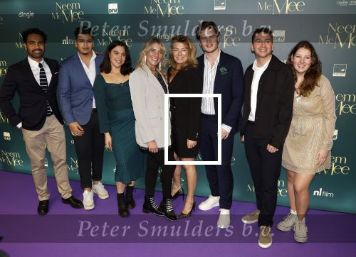 Amsterdam, 11 December 2023
Premiere Neem me Mee
Eva Peters met crew