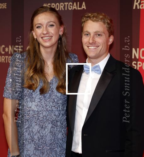 Utrecht 20 december 2023
Sportman / sportvrouw van jaar gala . Femke Bol werd sportvrouw van het jaar . Ze kwam samen met haar vriend  atleet Ben Broeders en haar ouders.