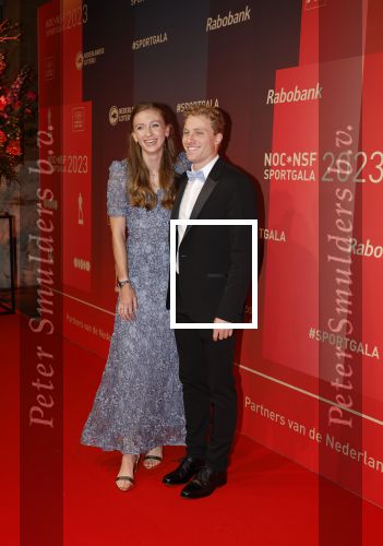 Utrecht 20 december 2023
Sportman / sportvrouw van jaar gala . Femke Bol werd sportvrouw van het jaar . Ze kwam samen met haar vriend  atleet Ben Broeders en haar ouders.