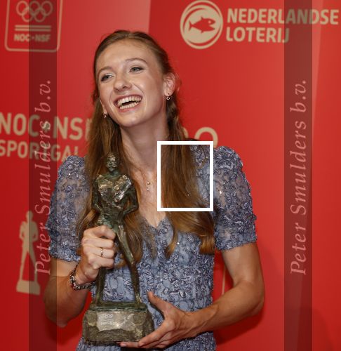 Utrecht 20 december 2023
Sportman / sportvrouw van jaar gala . Femke Bol werd sportvrouw van het jaar . Ze kwam samen met haar vriend  atleet Ben Broeders en haar ouders.
