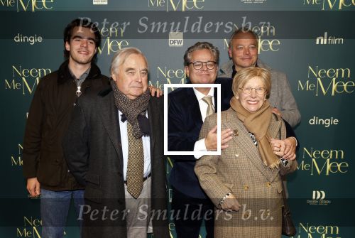 Amsterdam, 11 December 2023
Premiere Neem me Mee
Frank Houtappels met...