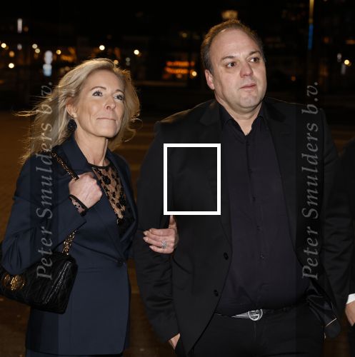 Rotterdam 30 december 2023
Surprise feestje voor Frans Bauer zijn 50e verjaardag in Ahoy. Frans Kwam met zijn vrouw Mariska Bauer en hun zonen Christiaan Frans Jr Lucas en Jan . Frans werd heel emotioneel toen hij aan kwam . In het circus werd er opgetreden door oa Patty Brard Thomas Berge en Emiel Hartkamp.