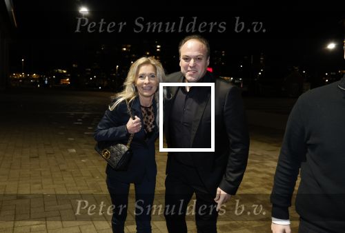 Rotterdam 30 december 2023
Surprise feestje voor Frans Bauer zijn 50e verjaardag in Ahoy. Frans Kwam met zijn vrouw Mariska Bauer en hun zonen Christiaan Frans Jr Lucas en Jan . Frans werd heel emotioneel toen hij aan kwam . In het circus werd er opgetreden door oa Patty Brard Thomas Berge en Emiel Hartkamp.